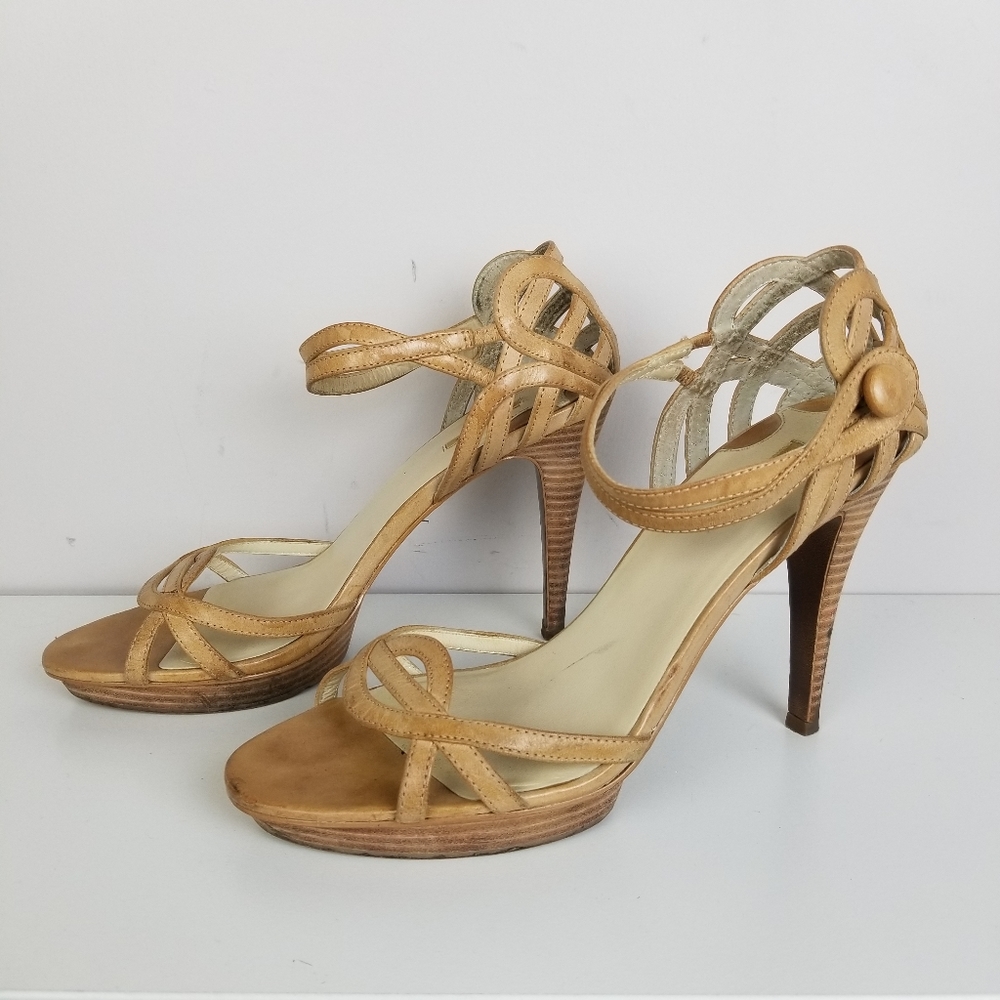 Max Studio leather heels